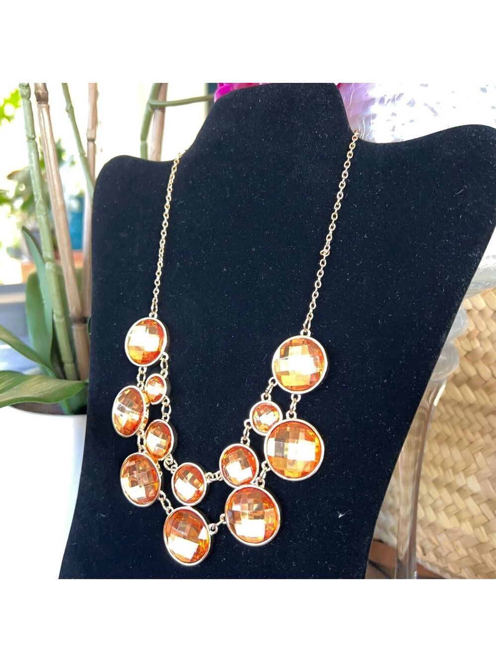 Statement Bib Necklace Gold Amber